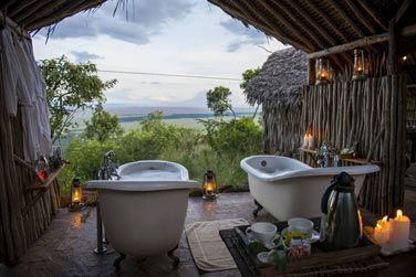 Prenez un bain en profitant de la vue sur l'environnement