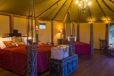 L'intrieur des tentes du Mara Kilima Camp