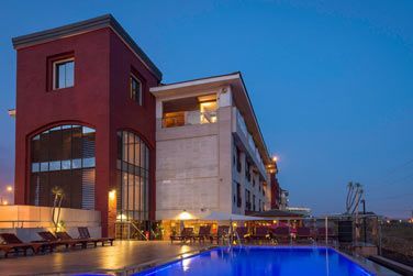 La piscine extrieure du Ole Sereni