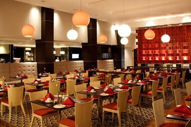 Le restaurant de l'htel Eka