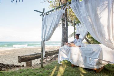 Offrez-vous un massage en plein air !