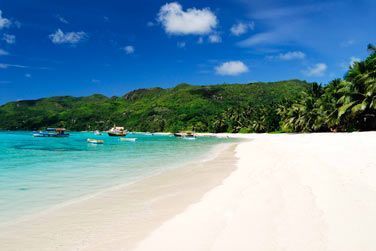 Bienvenue  Mah ! Sjournez  l'htel Le Nautique sur la cte Est !