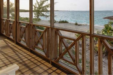 Face  vous : Turtle Lagoon !