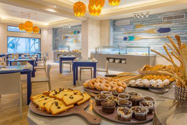 Le restaurant La Veranda offre une cuisine mditerranenne