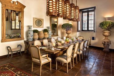 L'espace pour se restaurer dans la Suite Royale