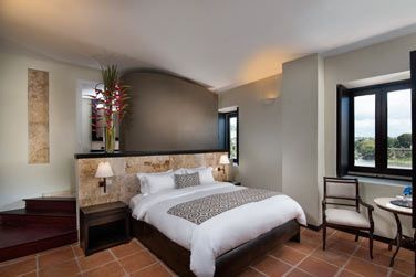 Les chambres confortables et dcores avec got