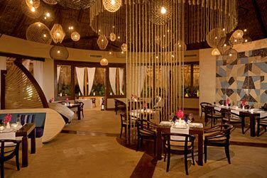 Piragua sert une cuisine crole et d'Amrique latine