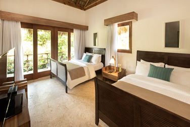 Dcoration contemporaine et lgante des chambres de la Villa Bonita