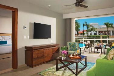 Preferred Club Family Suite Tropical View