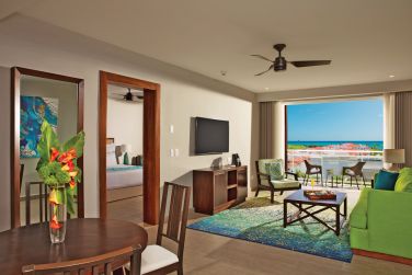 Preferred Club Three Bedroom Family Suite Tropical View  Living Room
