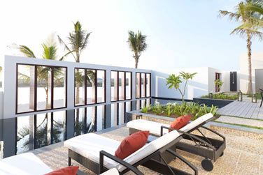 La villa Royal Beach avec piscine