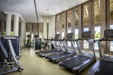 Un magnifique centre de fitness est mis  votre disposition