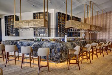 Le cadre chaleureux du Lobby Bar