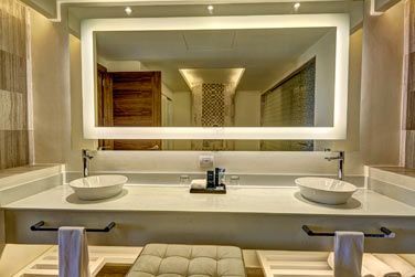 La salle de bain de la Suite Prsidentielle Luxury