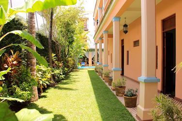 Espaces extrieurs de la Villa Colonial