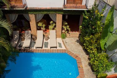 Idal pour se dtendre au bord de la piscine