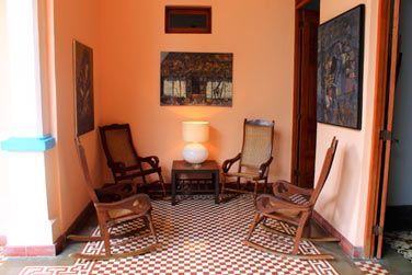 Espaces dtente de la Villa Colonial prs de la rception