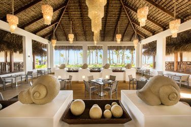 L'htel Occidental Punta Cana vous propose une formule all-inclusive vous donnant accs  11 restaurants.