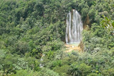 La cascade El Limon est situe dans la province de Samana