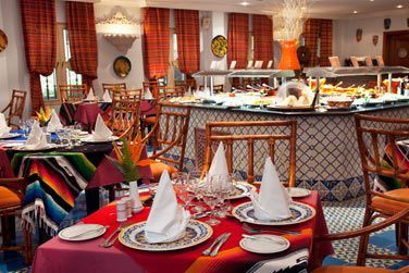 Profitez de l'atmosphre dcontracte et dtendue des restaurants