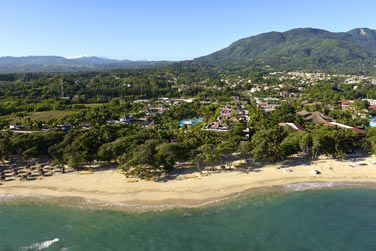 Une situation idyllique au bord d'une des plus belles plages de la rgion