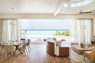 photo LUX* North Mal Atoll Resort & Villas Maldives