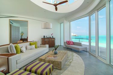 photo LUX* North Mal Atoll Resort & Villas Maldives