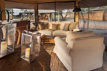 Aprs une journe en safari, venez vous relaxer sur cette superbe terrasse