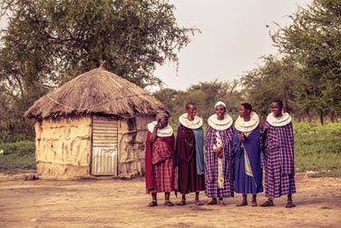 Cette exprience authentique est une excellente occasion de partager vos tmoignages respectifs et den savoir plus sur la culture Maasa