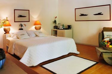 Chambre pure et moderne de la Garden Room