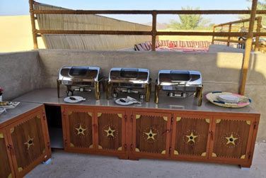 Le petit djeuner est servis sous forme de buffet