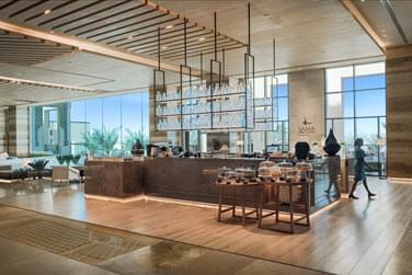 Rception du Lounge Sama du Rotana Resort