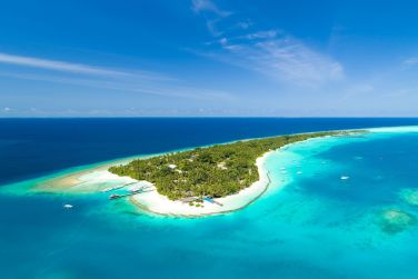 Le Kuramathi se situe sur une le des maldives paradisiaque, un vritable paradis perdu en pleine mer