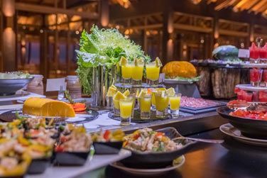 Au restaurant Dhoni vous aurez le choix parmi une myriade de plats et de saveurs exotiques et tropicales