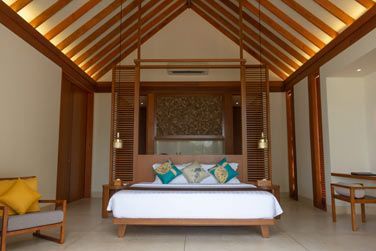 photo Furaveri Island Resort & Spa Maldives