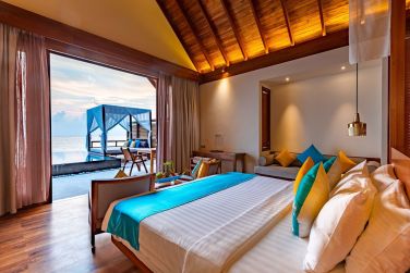 photo Furaveri Island Resort & Spa Maldives