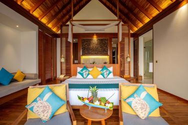photo Furaveri Island Resort & Spa Maldives
