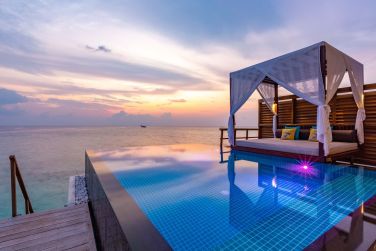 photo Furaveri Island Resort & Spa Maldives