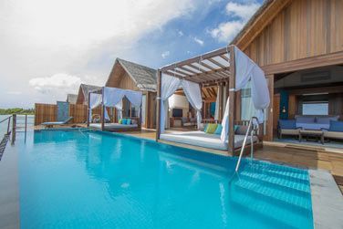 photo Furaveri Island Resort & Spa Maldives