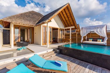 photo Furaveri Island Resort & Spa Maldives