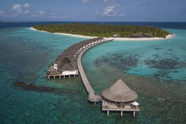 photo Furaveri Island Resort & Spa Maldives