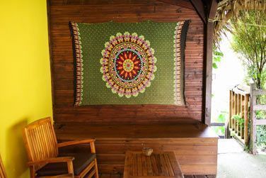 La terrasse de la chambre Colibri