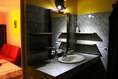 La salle de bain de la chambre Papyrus