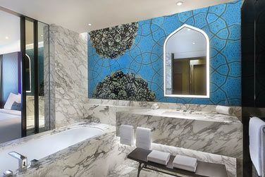 L'un des salles de bain