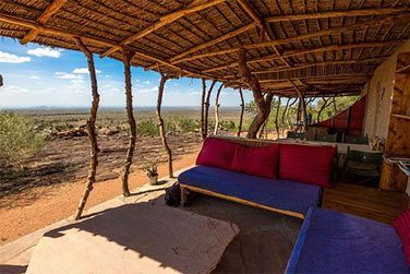 L'un des espaces extrieurs du Maji Moto Eco Camp