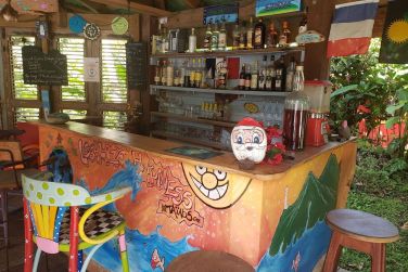 Au bar les bananes vertes, ambiance conviviale et accueillante