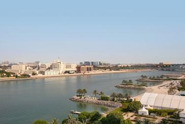 Belle vue panoramique sur le canal