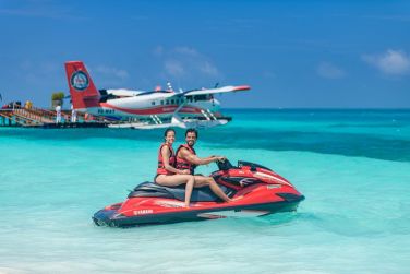 Faites un tour de jet ski pour les amateurs d'activits nautiques