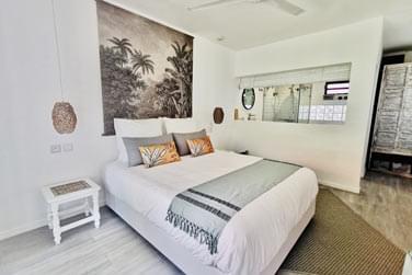 Voici la Chambre vue Jardin