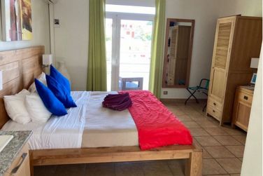 La suite Bougainvillier, dcors naturels et chaleureux